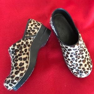 SANITA shoes, animal print!!